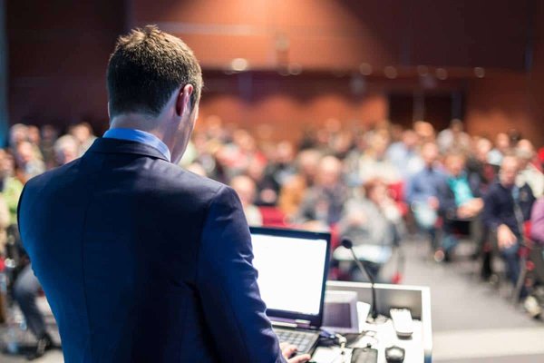 3 méthodes éprouvées pour réussir à programmer convenablement un événement d'entreprise